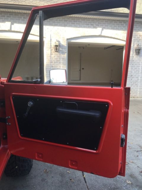 1972 Orange Ford Bronco