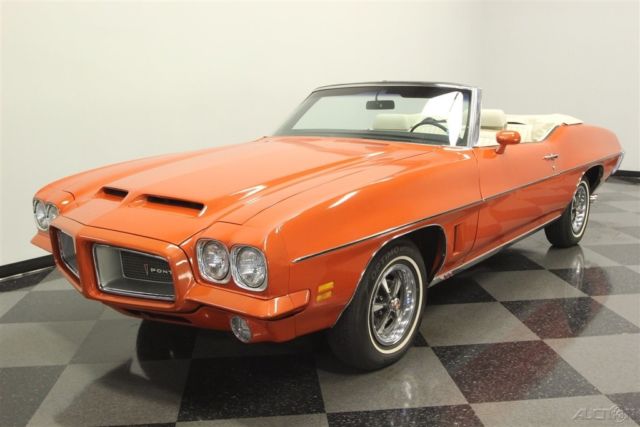 1972 Yellow Pontiac Le Mans