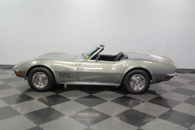 1972 Teal Chevrolet Corvette