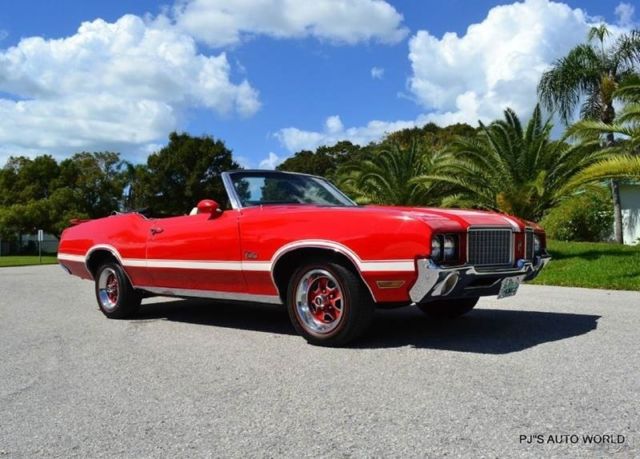 1972 Red Oldsmobile Cutlass