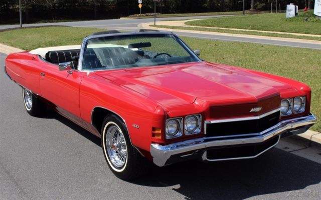 1972 Red Oldsmobile Cutlass