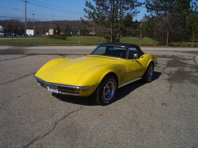 1972 Yellow Chevrolet Corvette Convertible