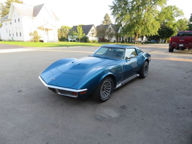 1972 BLUE Chevrolet Corvette Coupe