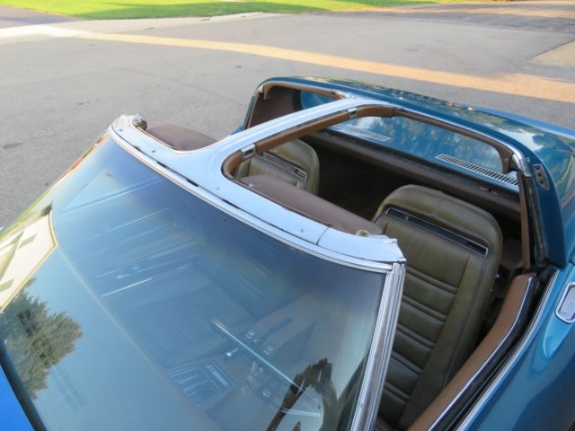 1972 BLUE Chevrolet Corvette Coupe