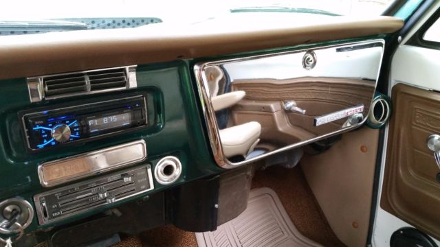 1972 White Chevrolet Blazer RETRACTABLE SOFT TOP