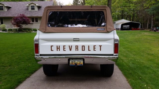 1972 White Chevrolet Blazer RETRACTABLE SOFT TOP