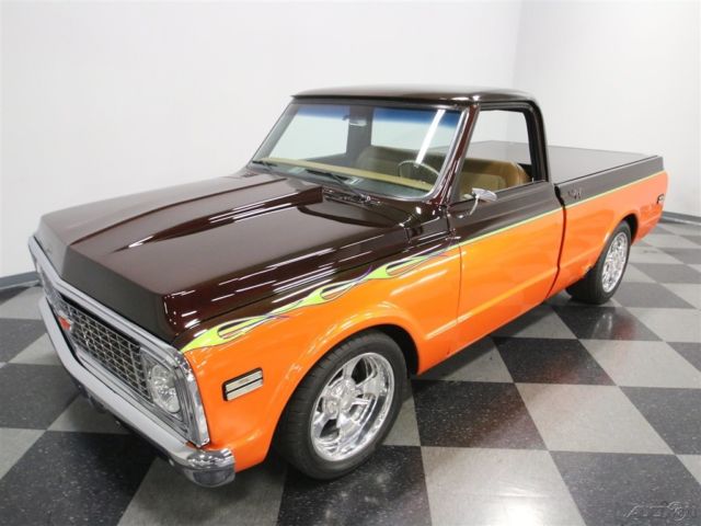 1972 Red Chevrolet C10