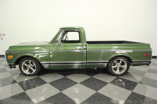 1972 Green Chevrolet C10