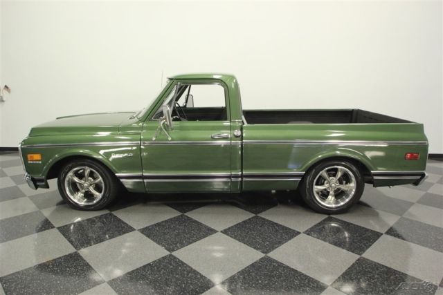 1972 Green Chevrolet C10