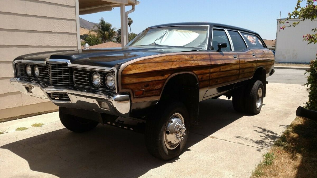 1972 Ford Country Squire Wagon
