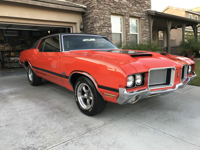 1972 FLAME ORANGE  Oldsmobile 442 Coupe