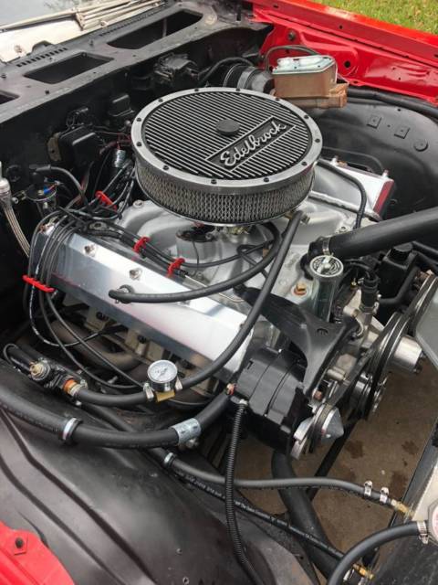 1972 Red Oldsmobile Cutlass Coupe