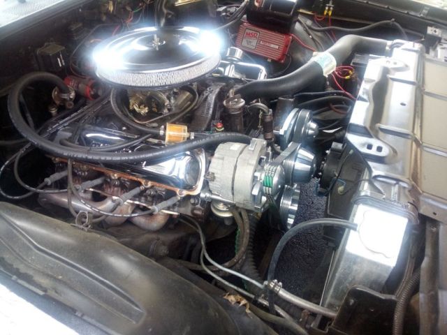 1972 Black Oldsmobile Cutlass Coupe