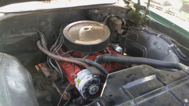 1972 Green Oldsmobile Cutlass Coupe