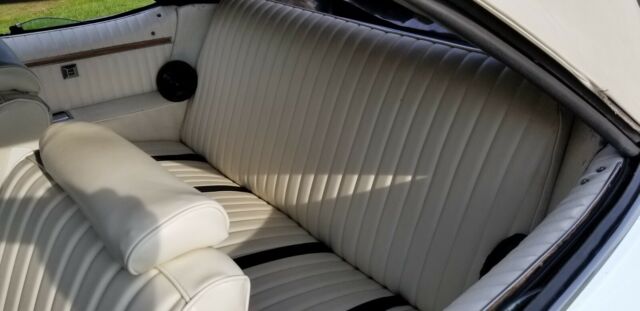 1972 Blue Oldsmobile Eighty-Eight Convertible