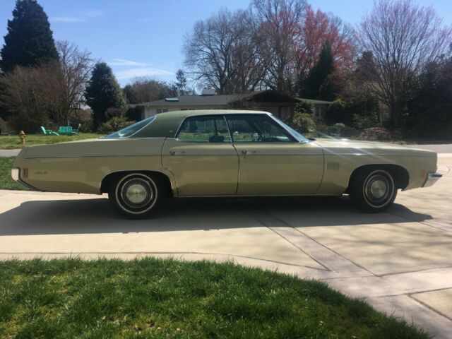 1972 Oldsmobile Eighty-Eight Sedan