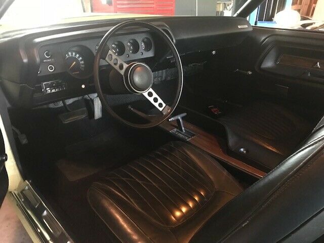 1972 Yellow Dodge Challenger Coupe