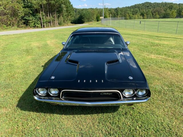 1972 Black/Yellow Dodge Challenger
