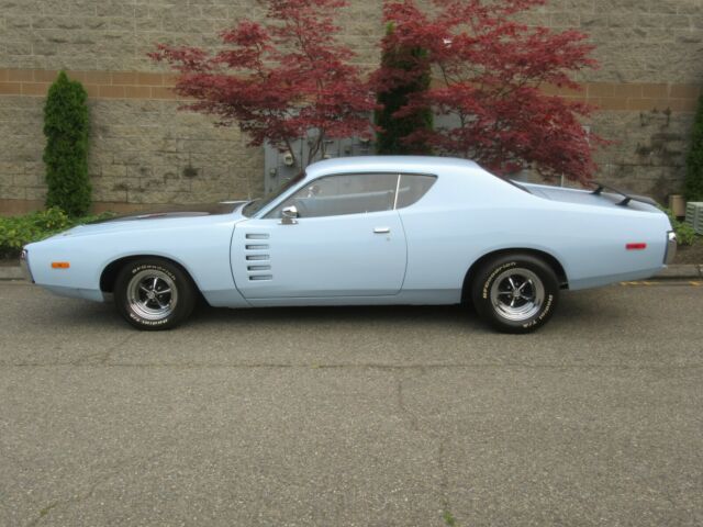 1972 Blue Dodge Charger