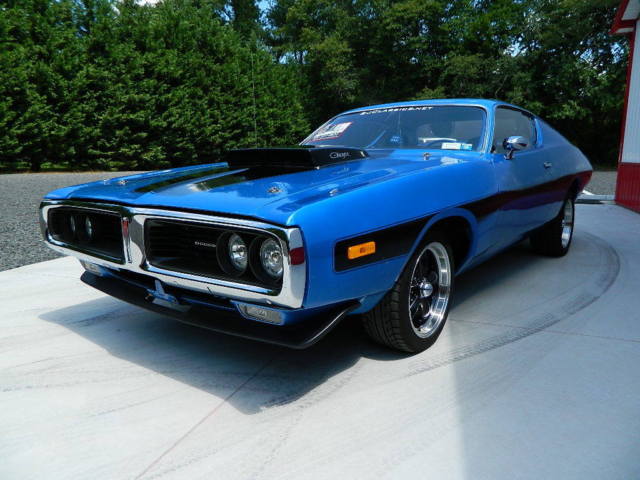 1972 Blue Dodge Charger 2dr