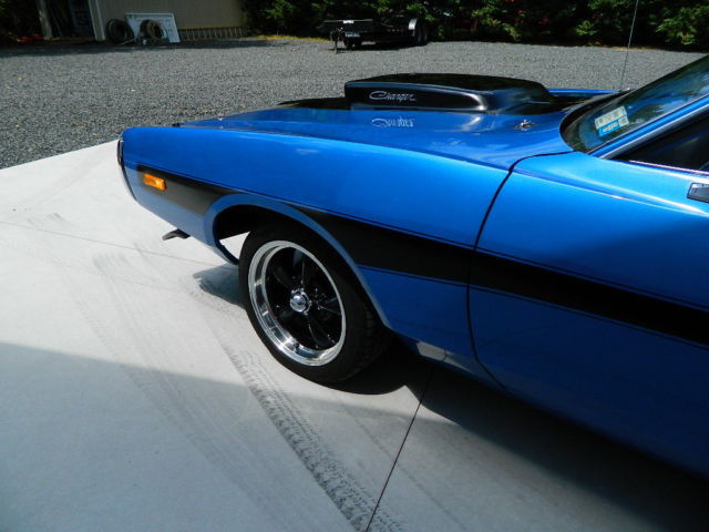 1972 Blue Dodge Charger 2dr