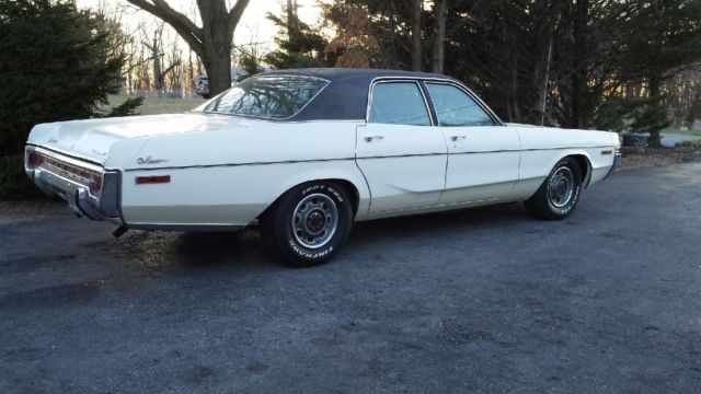 1972 White Dodge Monaco Sedan
