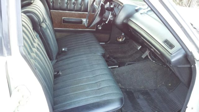 1972 White Dodge Monaco Sedan