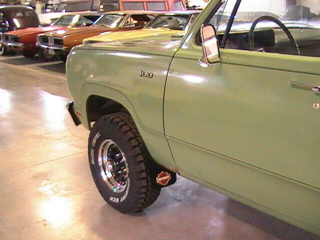 1972 Dodge Power Wagon