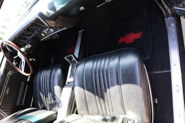 1972 Black / Red Chevrolet El Camino Pickup