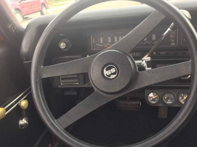 1972 Orange Chevrolet El Camino Cab Pickup 2 Doors