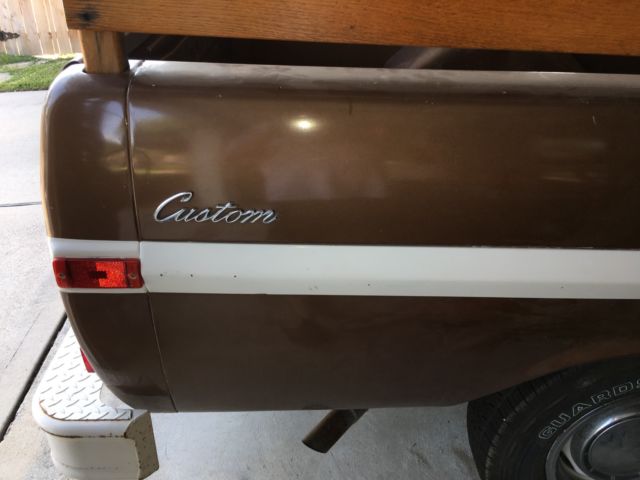 1972 Brown with White Trim CUSTOM Ford F-100 Standard Cab Pickup