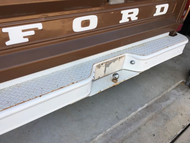 1972 Brown with White Trim CUSTOM Ford F-100 Standard Cab Pickup