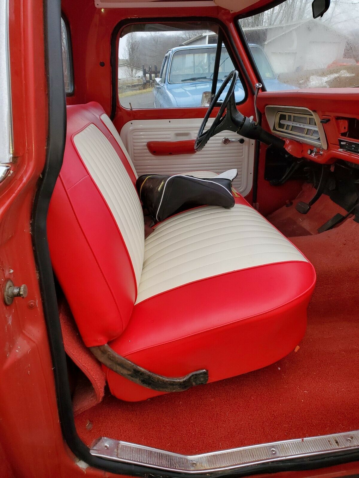1972 Red / White Ford F-100 Standard Cab Pickup