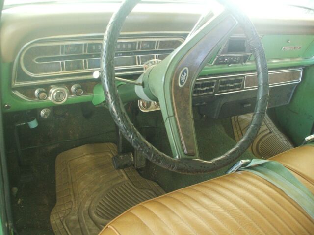 1972 Green Ford F-250 Standard Cab Pickup