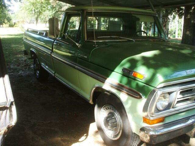 1972 Green Ford F-250 Standard Cab Pickup