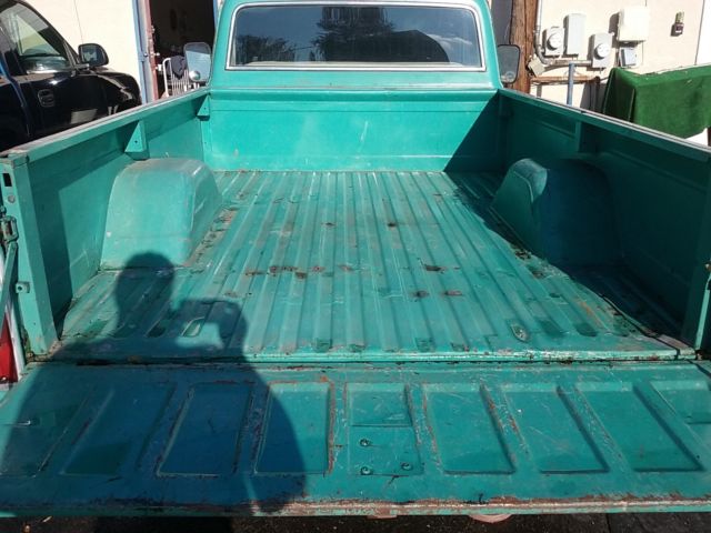 1972 Teal Chevrolet C-10 Standard Cab Pickup