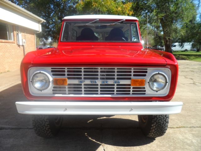 1972 Red Ford Bronco Coupe