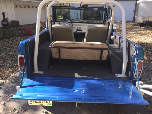 1972 Blue Ford Bronco