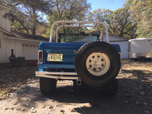 1972 Blue Ford Bronco