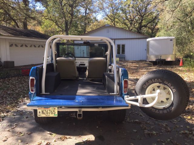 1972 Blue Ford Bronco