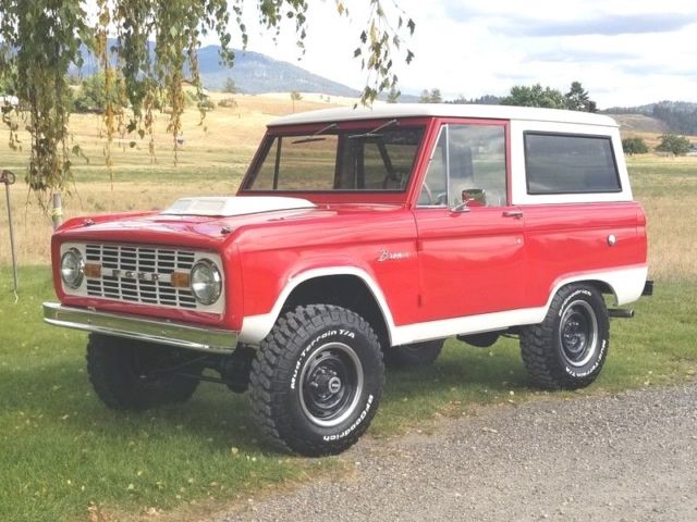1972 red Ford Bronco