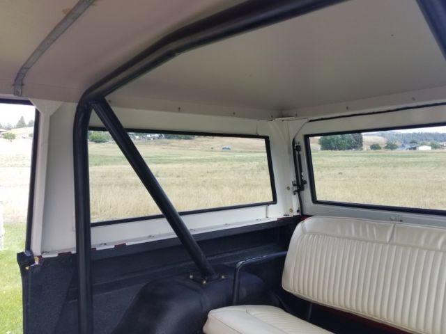 1972 red Ford Bronco