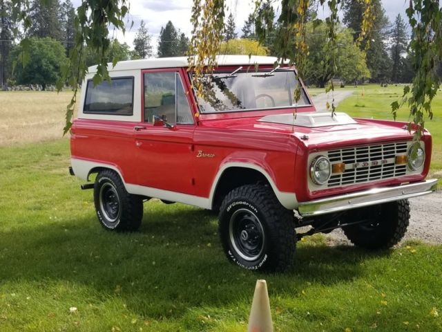 1972 red Ford Bronco