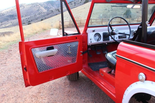1972 Red Ford Bronco SUV