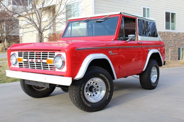 1972 Red Ford Bronco SUV