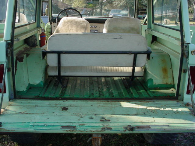1972 Green Ford Bronco
