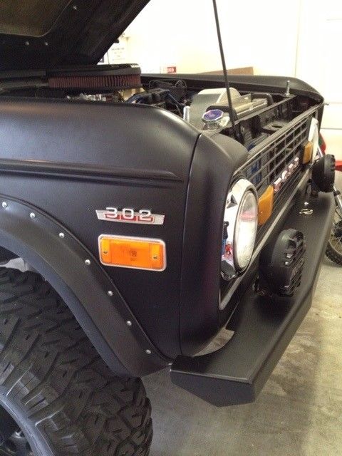 1972 Matte Black / Gloss White Hard Top Ford Bronco