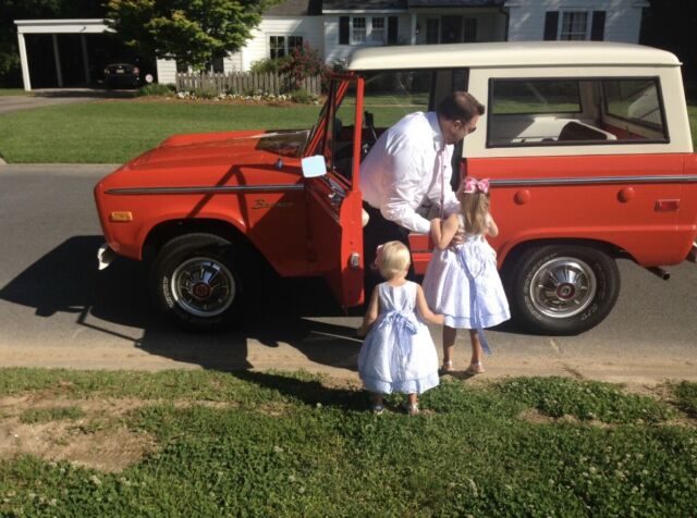 1972 Orange Ford Bronco
