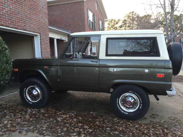 1972 Green Ford Bronco