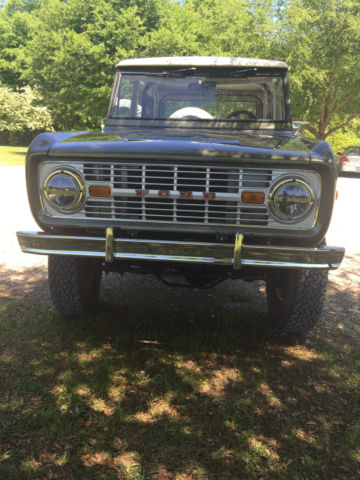 1972 Green Ford Bronco